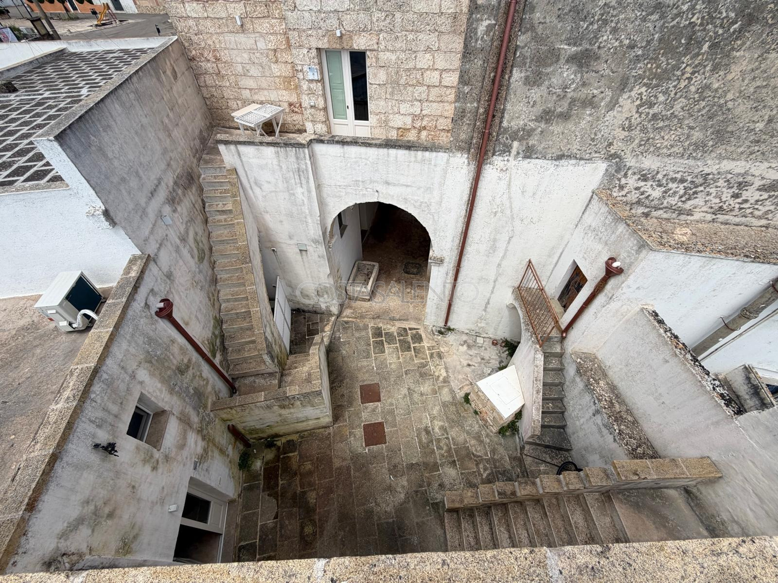 Borgo San Dana