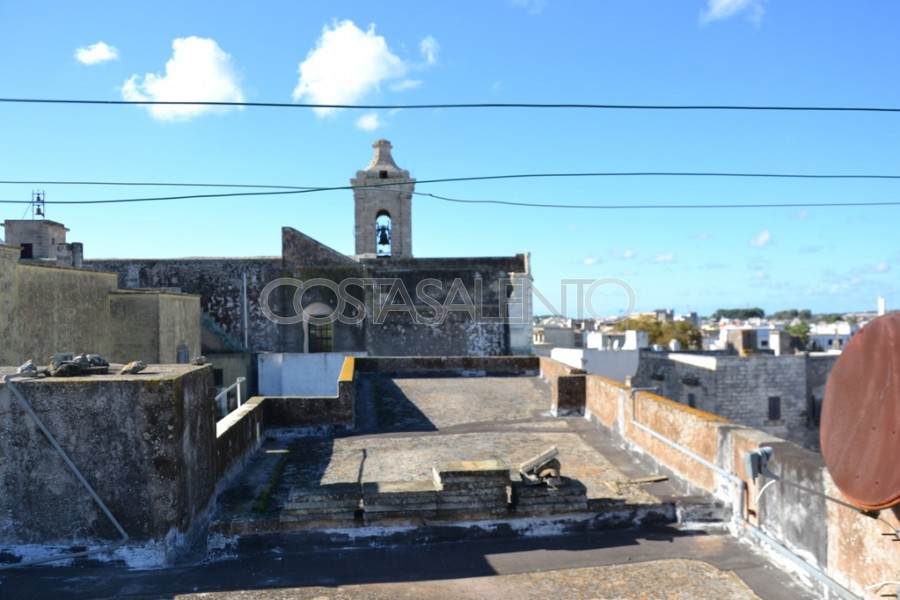 IL PALAZZOTTO CON VISTA MARE