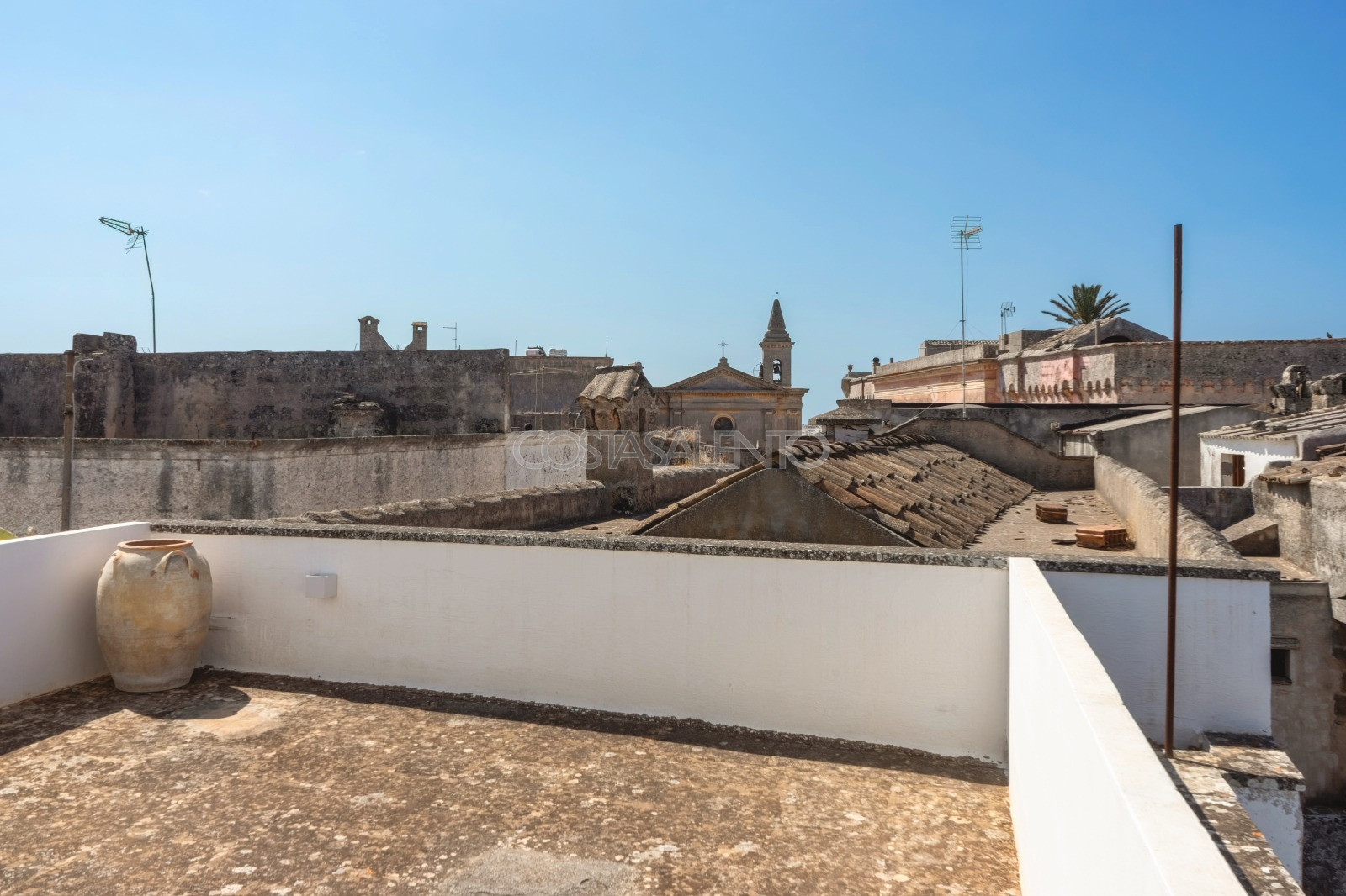 Domus Alba