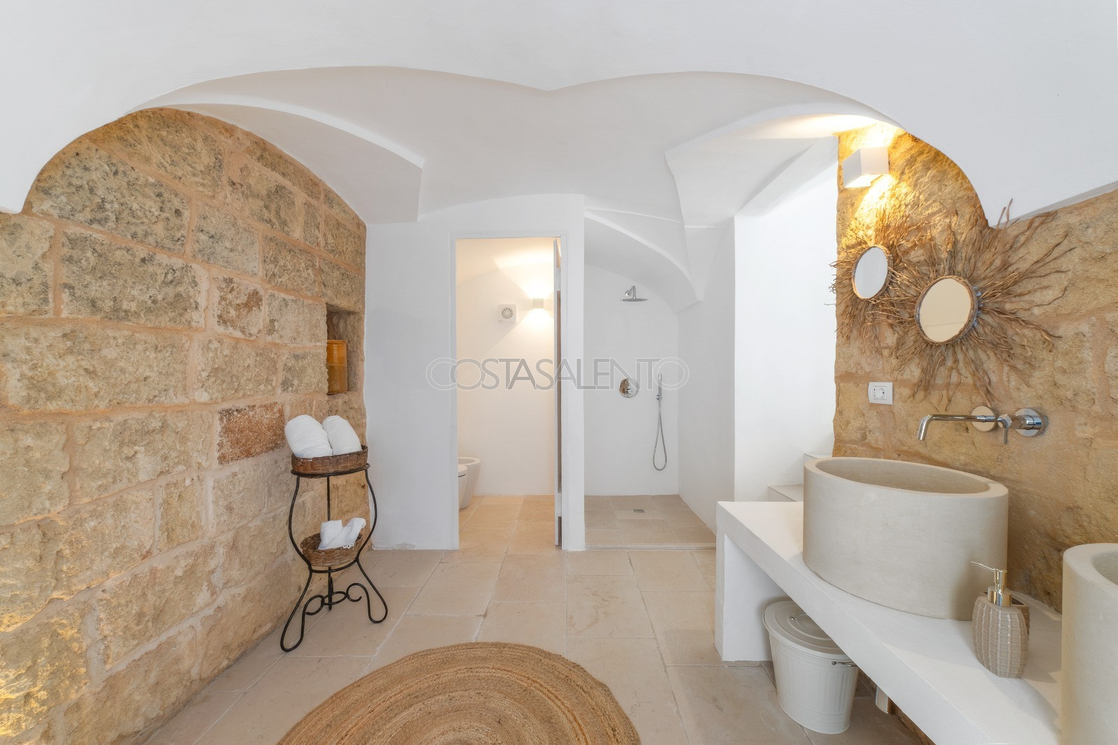 Domus Alba