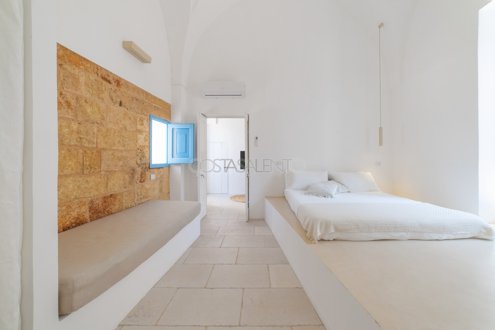 Domus Alba