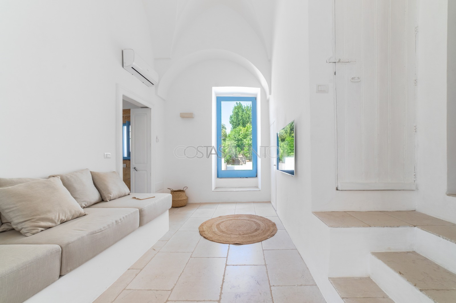 Domus Alba