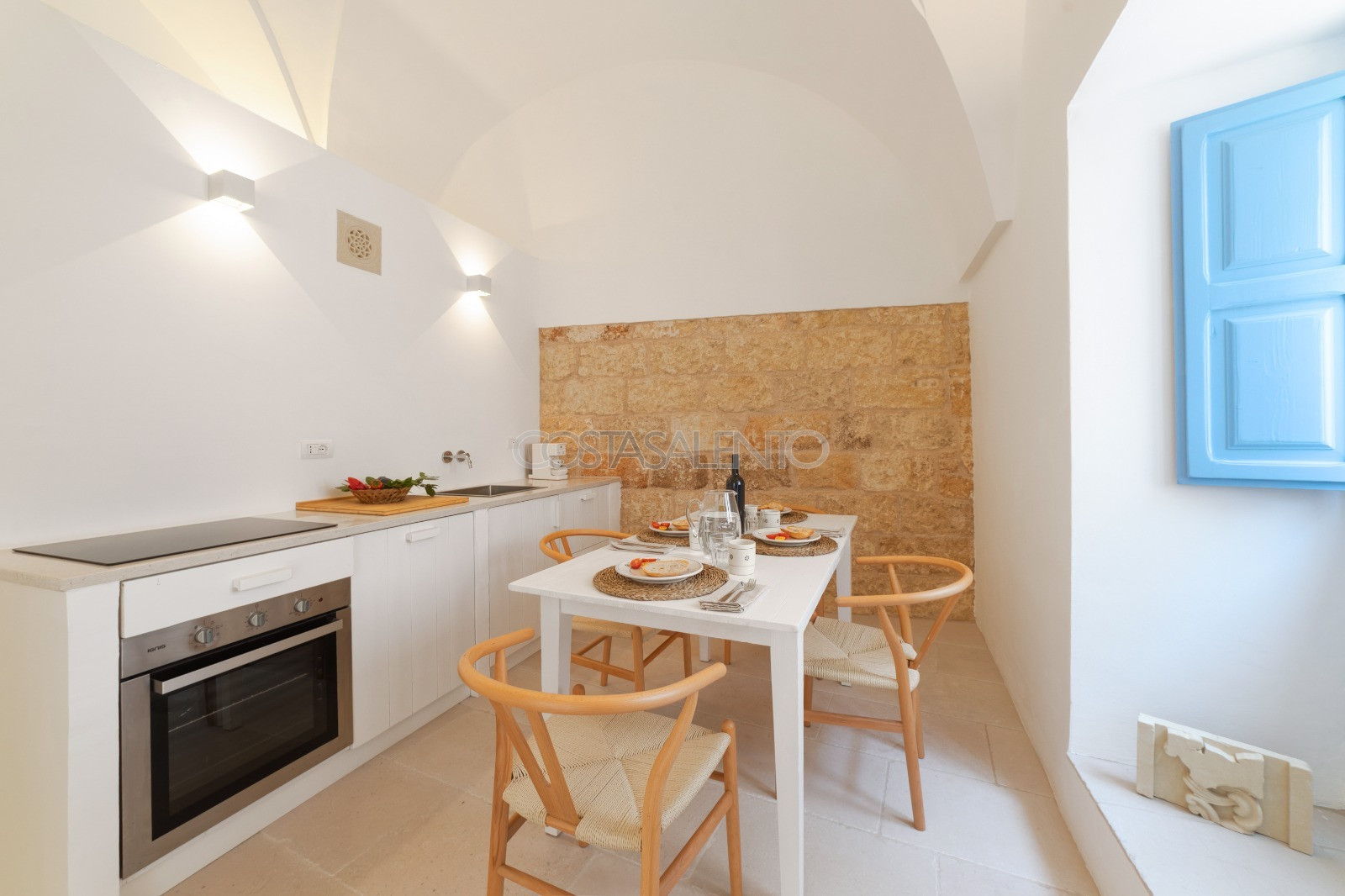 Domus Alba