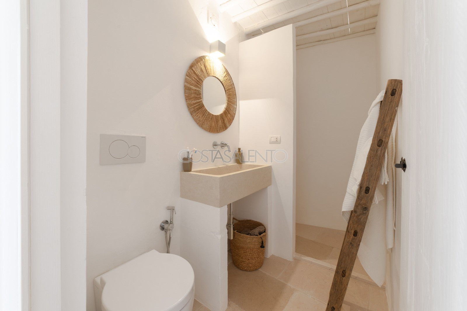 Domus Alba