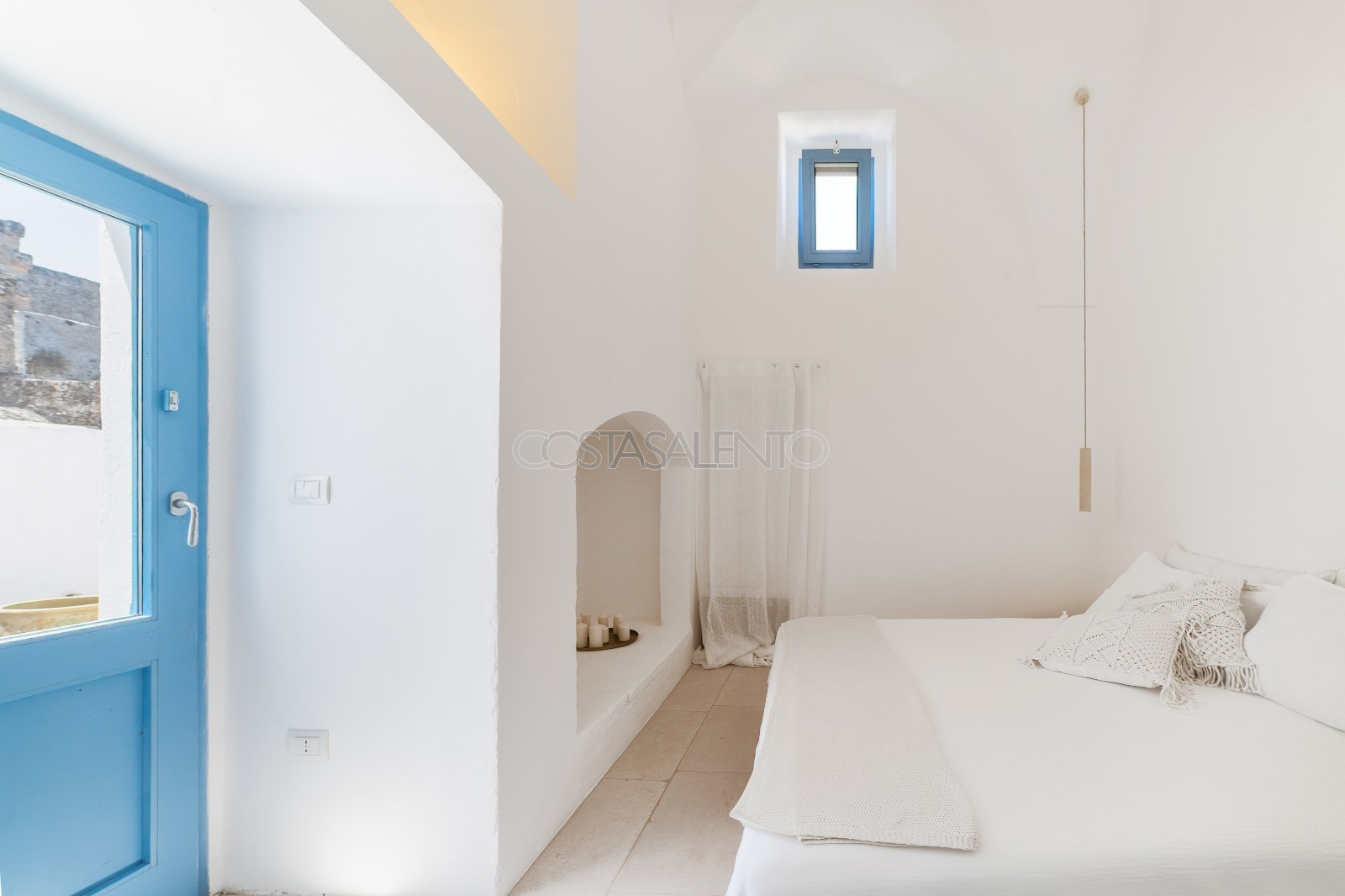 Domus Alba